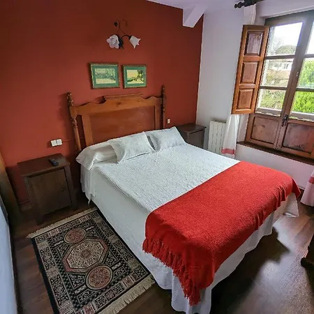 Revolgo Inn Santillana del Mar