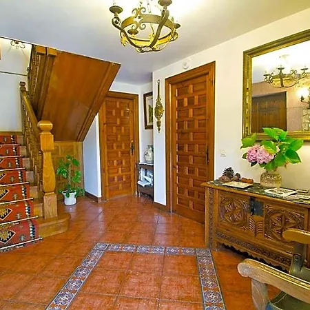 Revolgo Inn Santillana del Mar