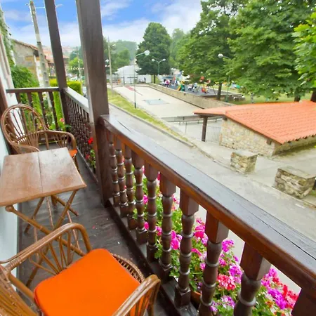 Revolgo Inn 4*